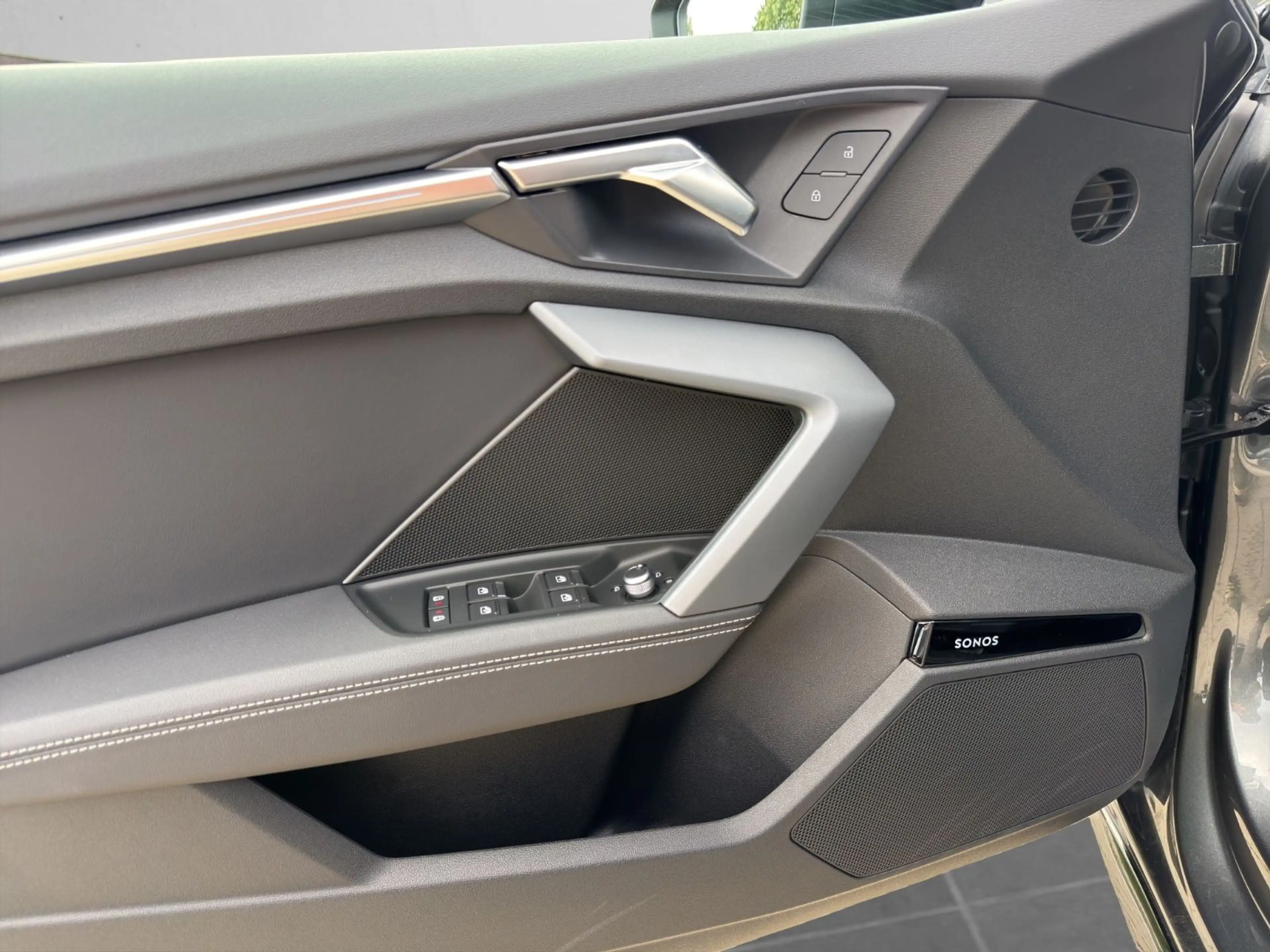 Audi S3 Sportback*333PS* quattro*Garantie*PANO*H-UP — photo 15