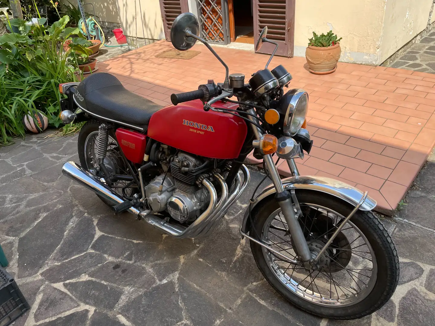 Honda CB 400 Four Super Sport Rood - 2