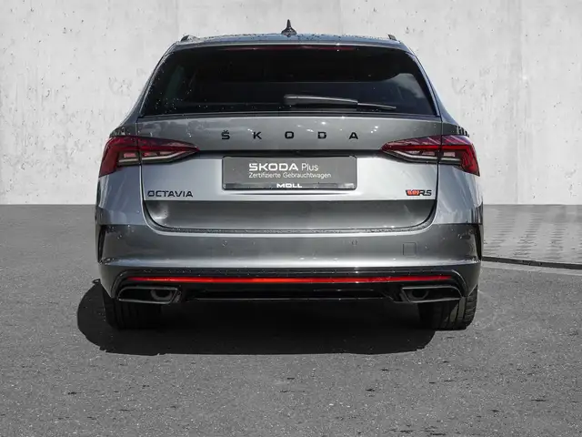 Skoda Octavia view 6