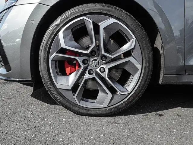 Skoda Octavia view 7