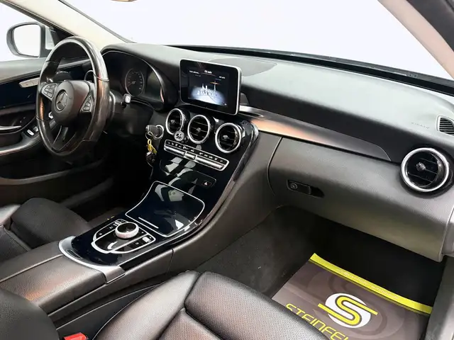 Mercedes-Benz C view 10