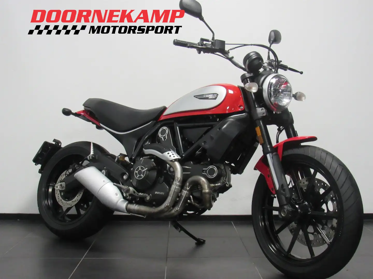 Ducati Scrambler ICON Rood - 2