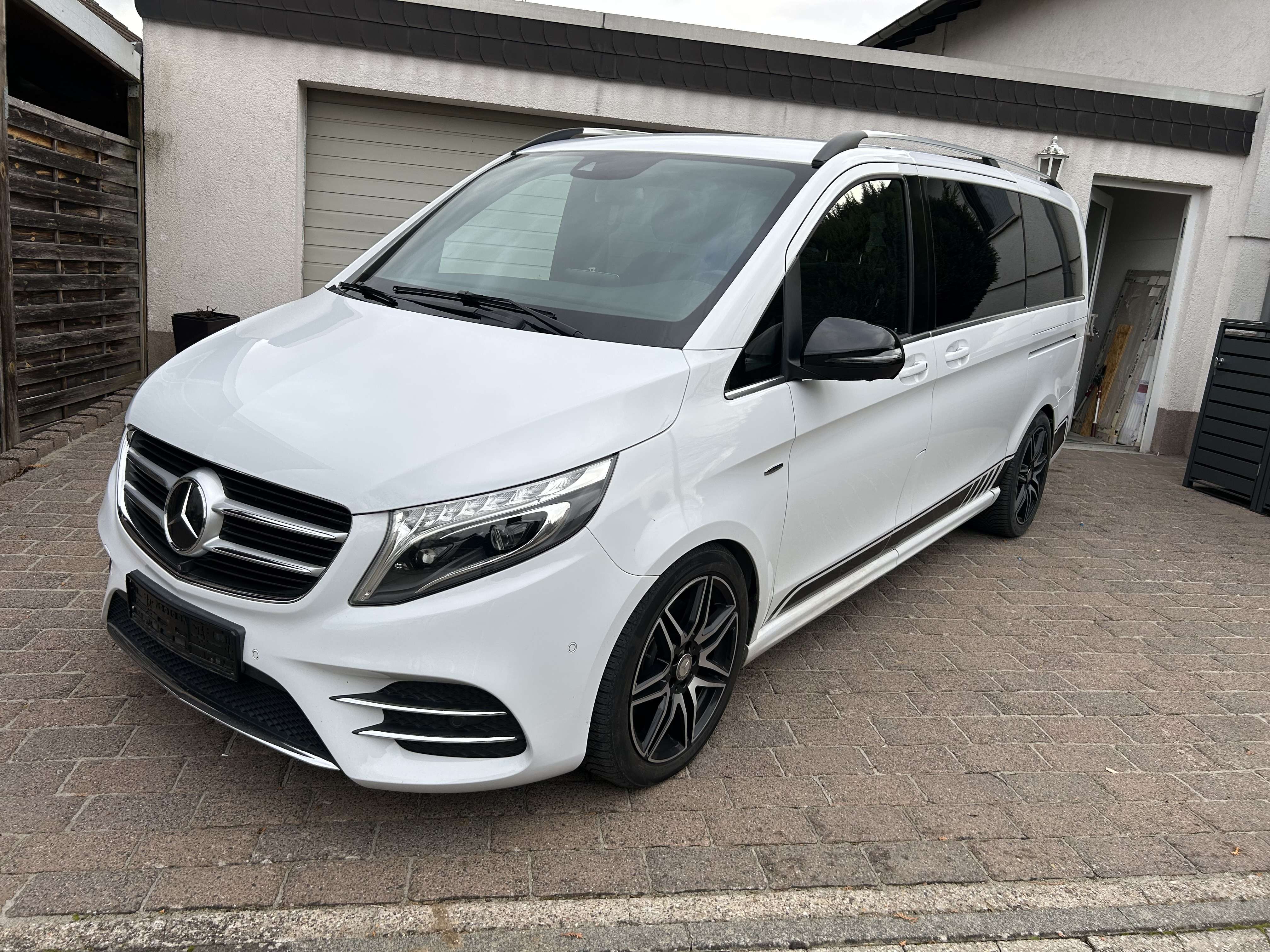 Second hand Mercedes Benz V-Class 