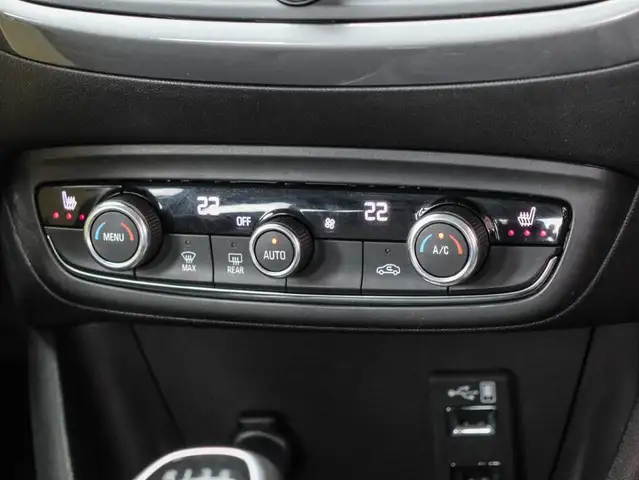 Opel Crossland view 9