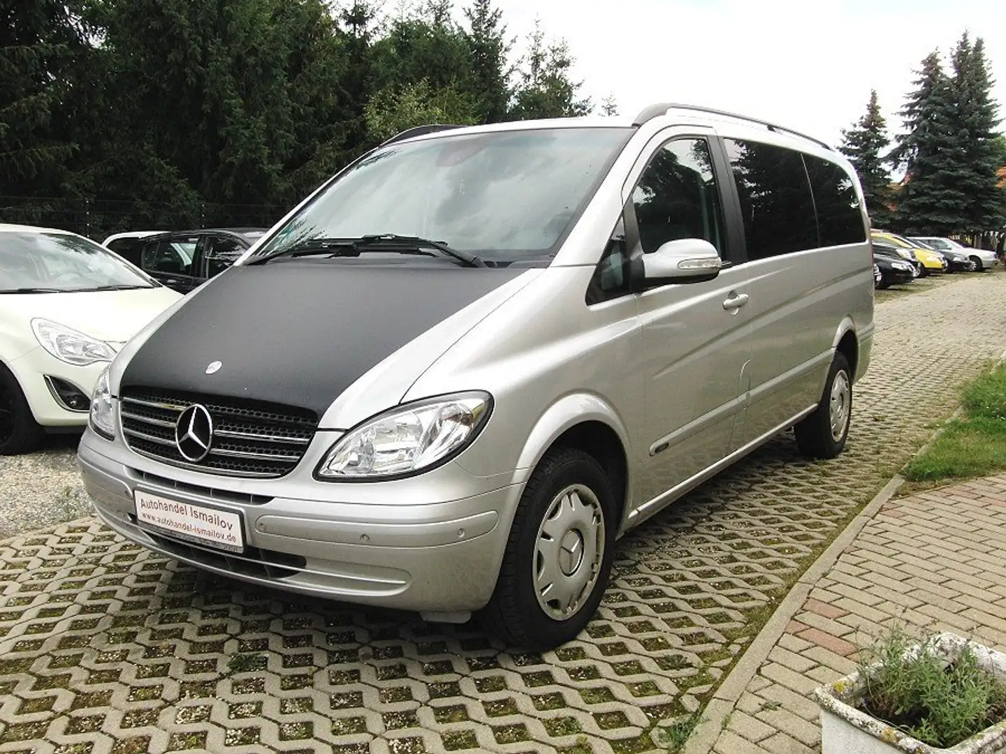 Mercedes-Benz Viano 2.2 CDI extralang Trend Argintiu - 1