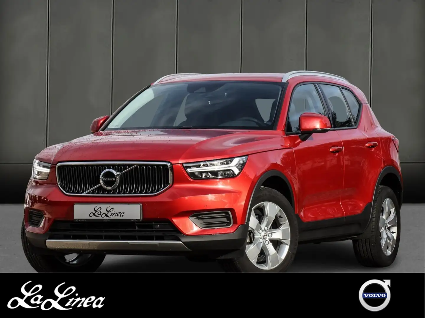 Volvo XC40 T2 Momentum Pro Navi*PDC*LED Rosso - 1