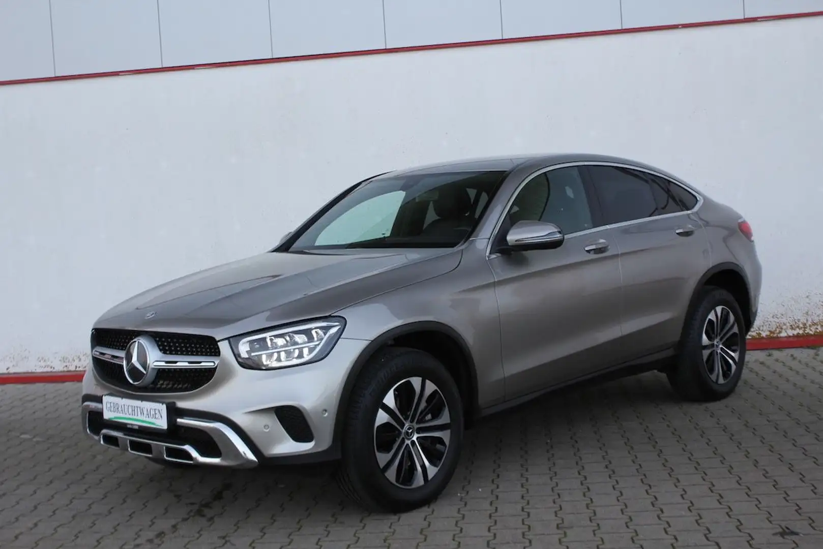 Mercedes-Benz GLC 300 de Coupé Cp. EQ Power Plug-In Hybrid 46g Silber - 2