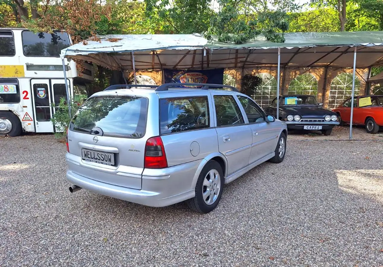 Opel Vectra 1.6 Caravan TÜV 03/2028, foto 10