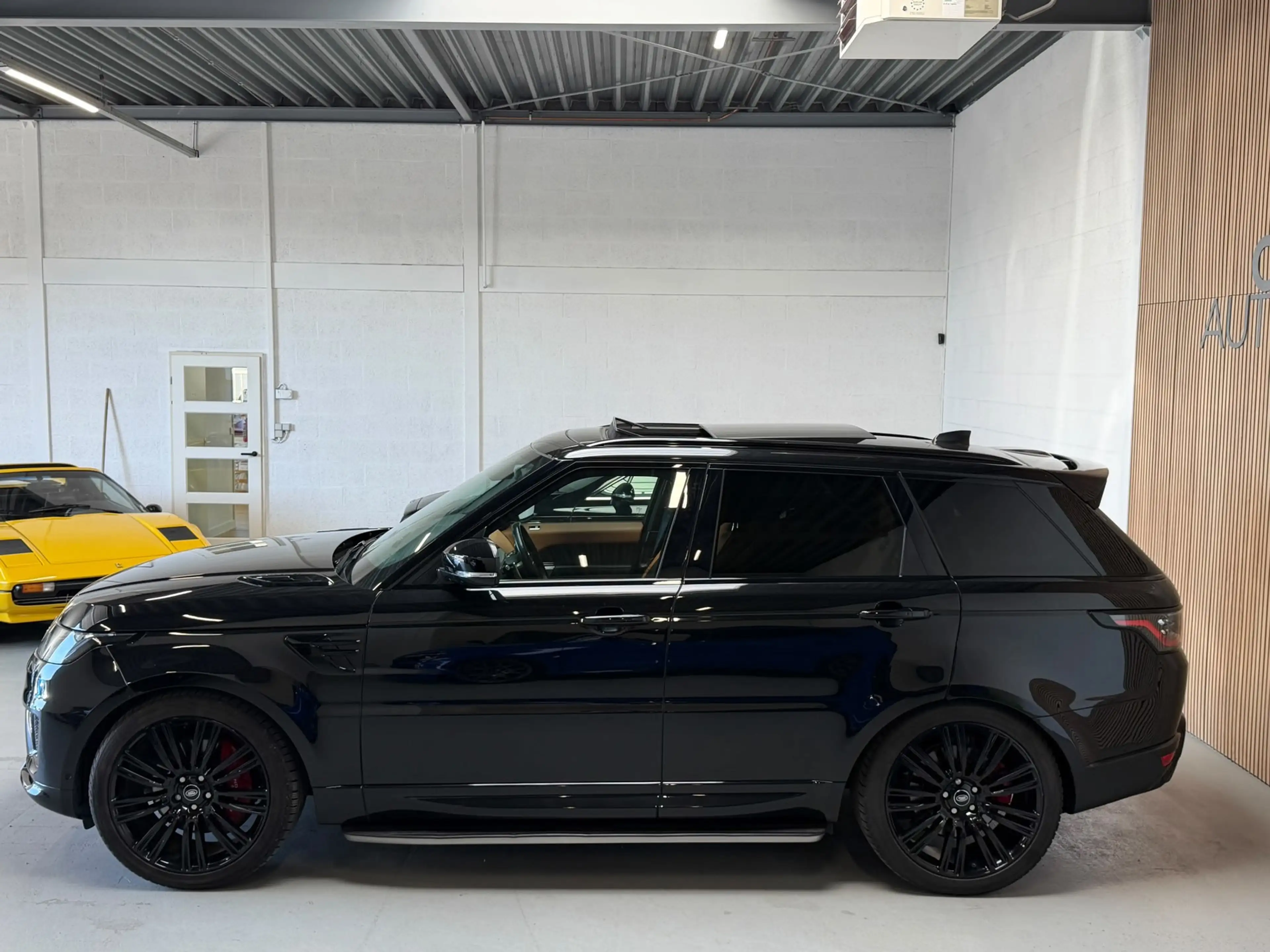 Land Rover Range Rover Sport P400e HSE DYNAMIC - PANORAMADAK - MERIDIAN - 22 IN — photo 47