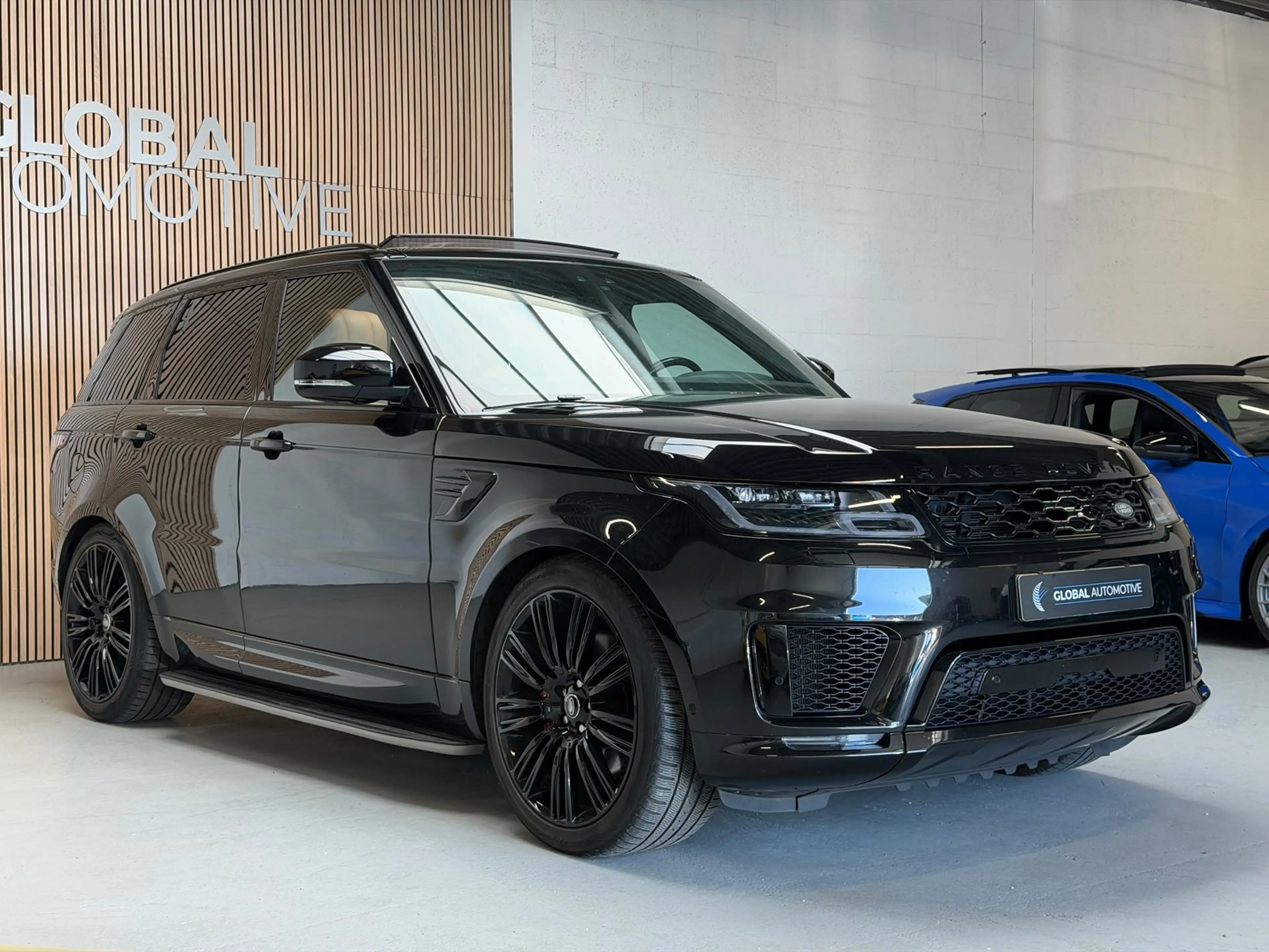 Land Rover Range Rover Sport P400e HSE DYNAMIC - PANORAMADAK - MERIDIAN - 22 IN — photo 28