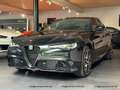 Alfa Romeo Giulia Competizione Q4 280PS Zwart - thumbnail 2
