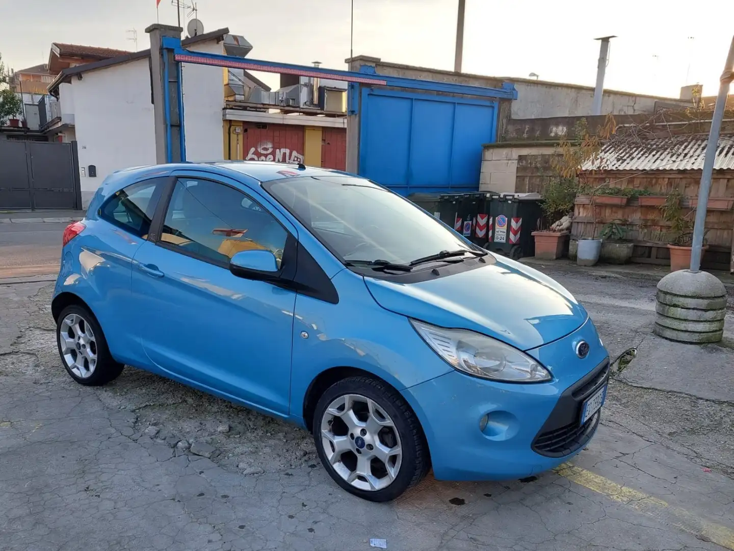 Ford Ka/Ka+ Ka 1.3 tdci Titanium 75cv dpf Kék - 2