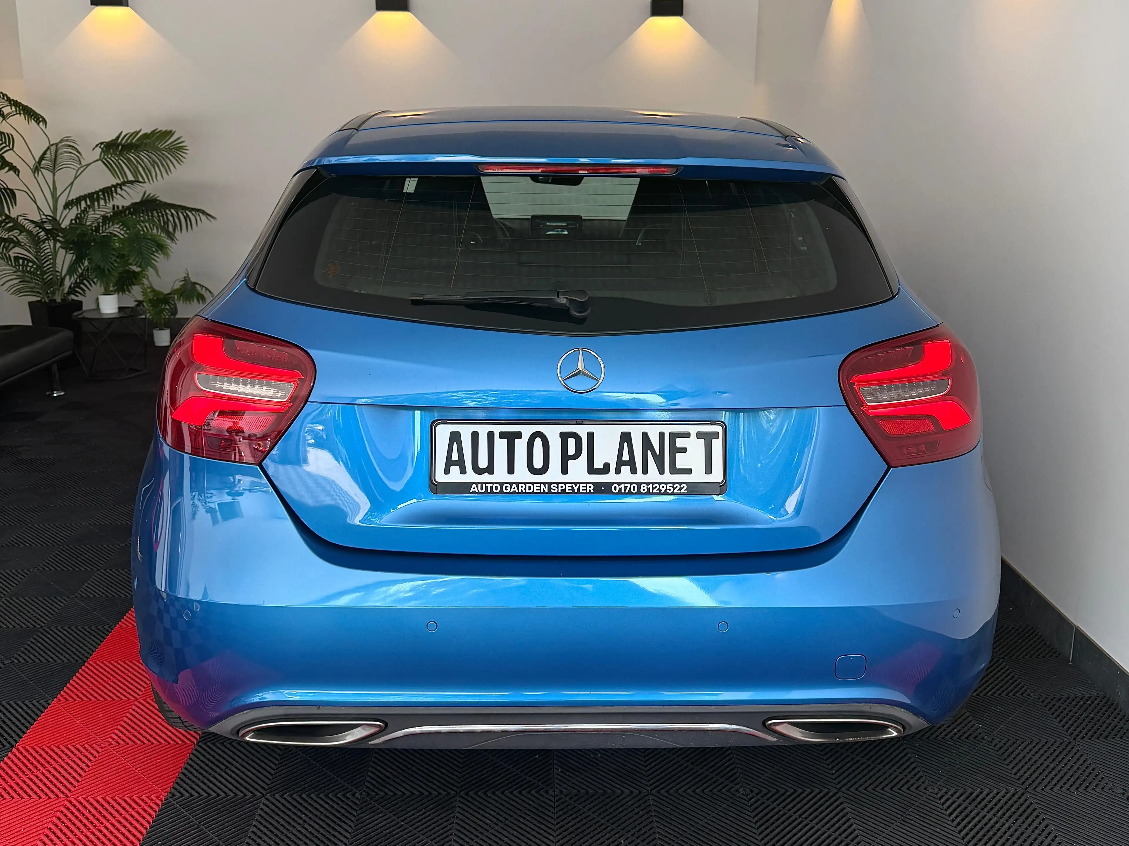 Mercedes-Benz A 180 A 180 BlueEfficiency, TÜV 02/28 — photo 4
