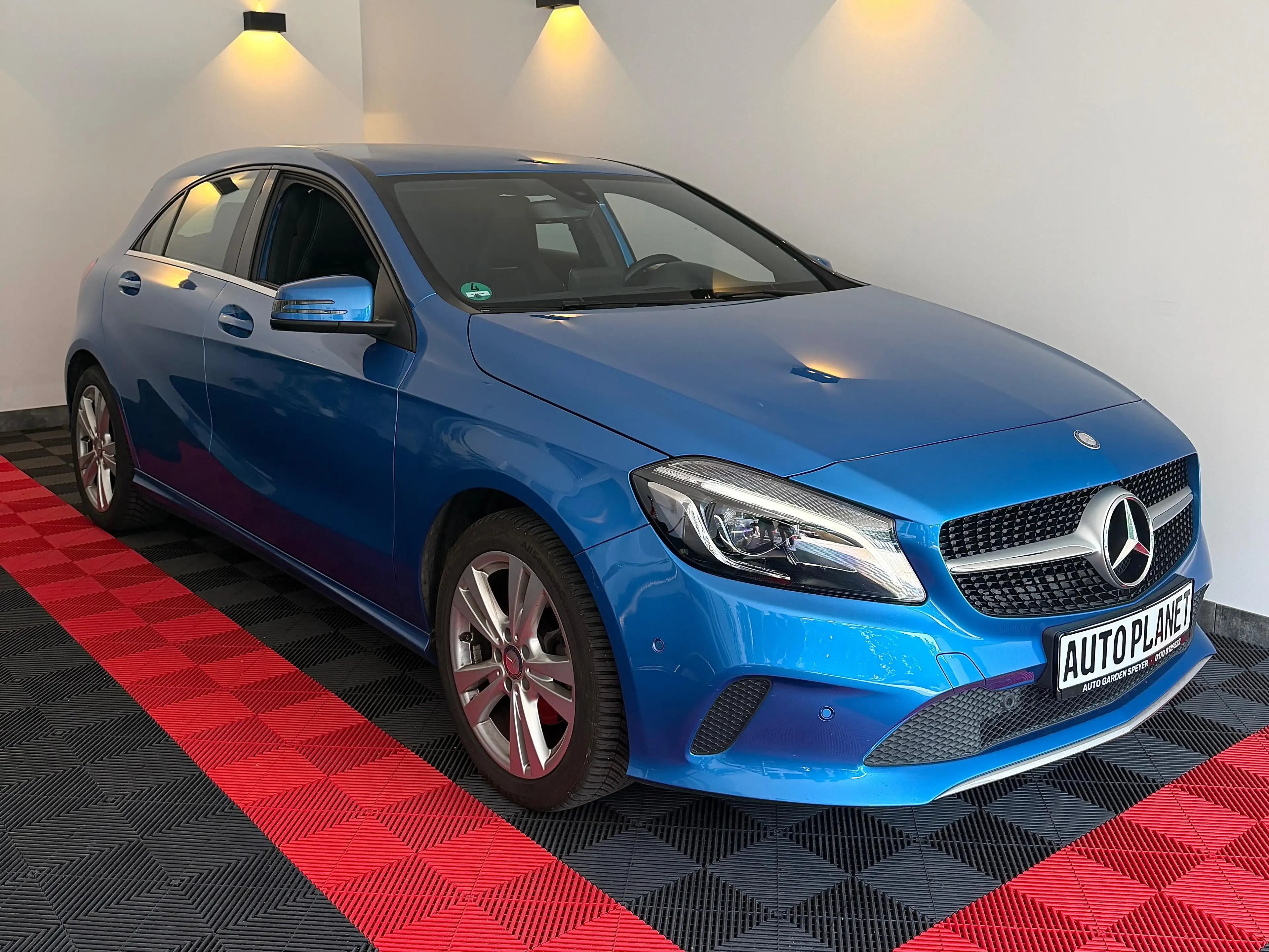 Mercedes-Benz A 180 A 180 BlueEfficiency, TÜV 02/28