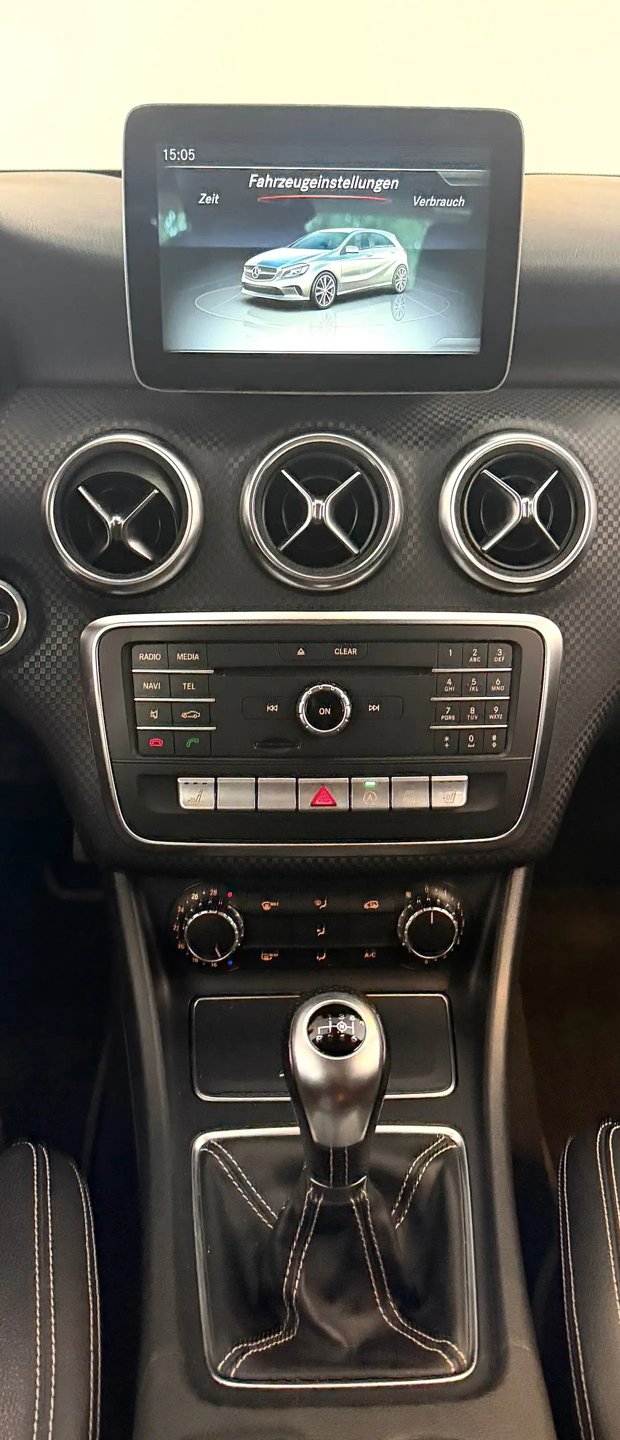 Mercedes-Benz A 180 A 180 BlueEfficiency, TÜV 02/28 — photo 9