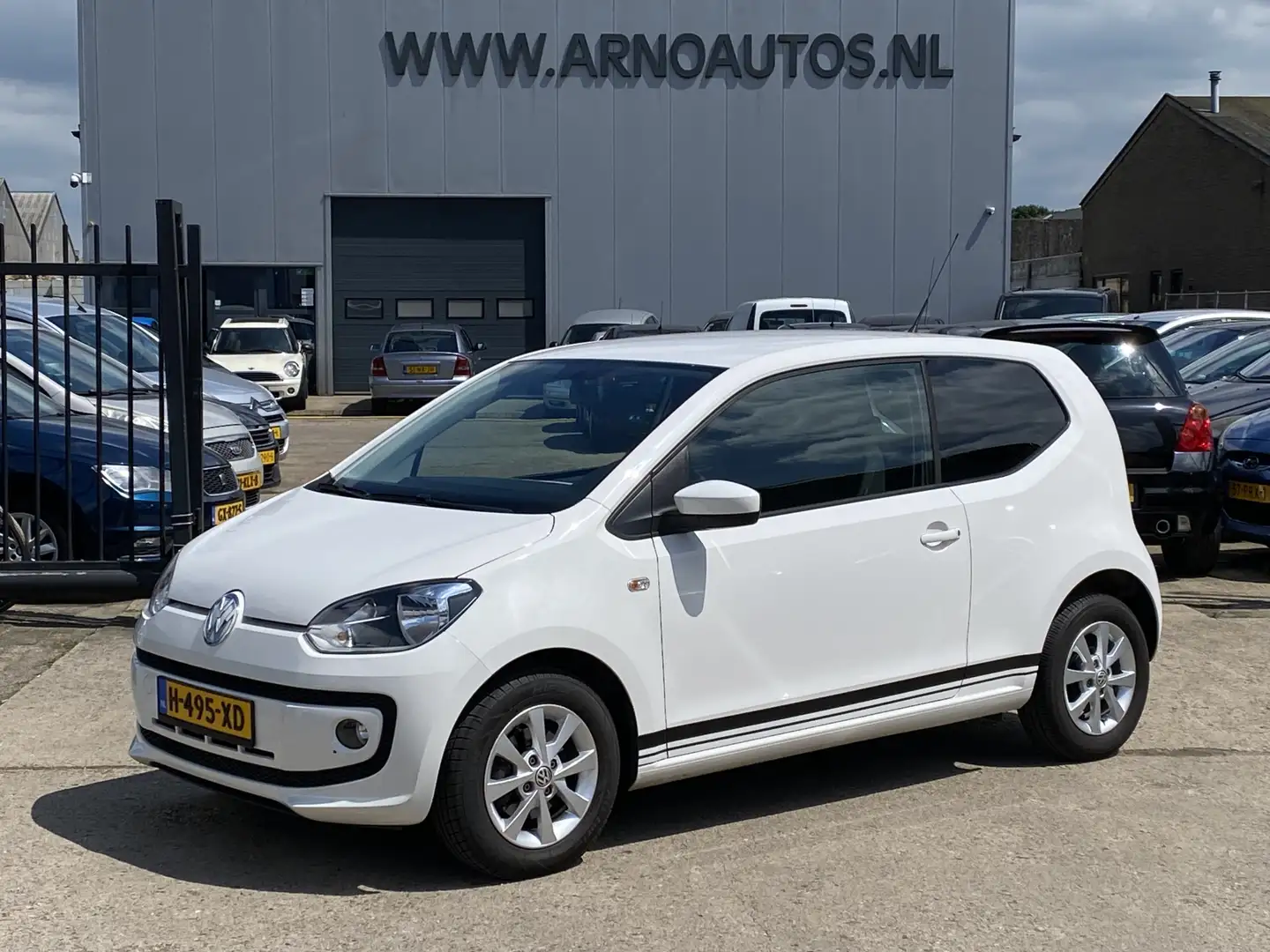 Volkswagen up! 1.0 move up! BlueMotion, 144.812 KM, AIRCO, STOELV Wit - 1