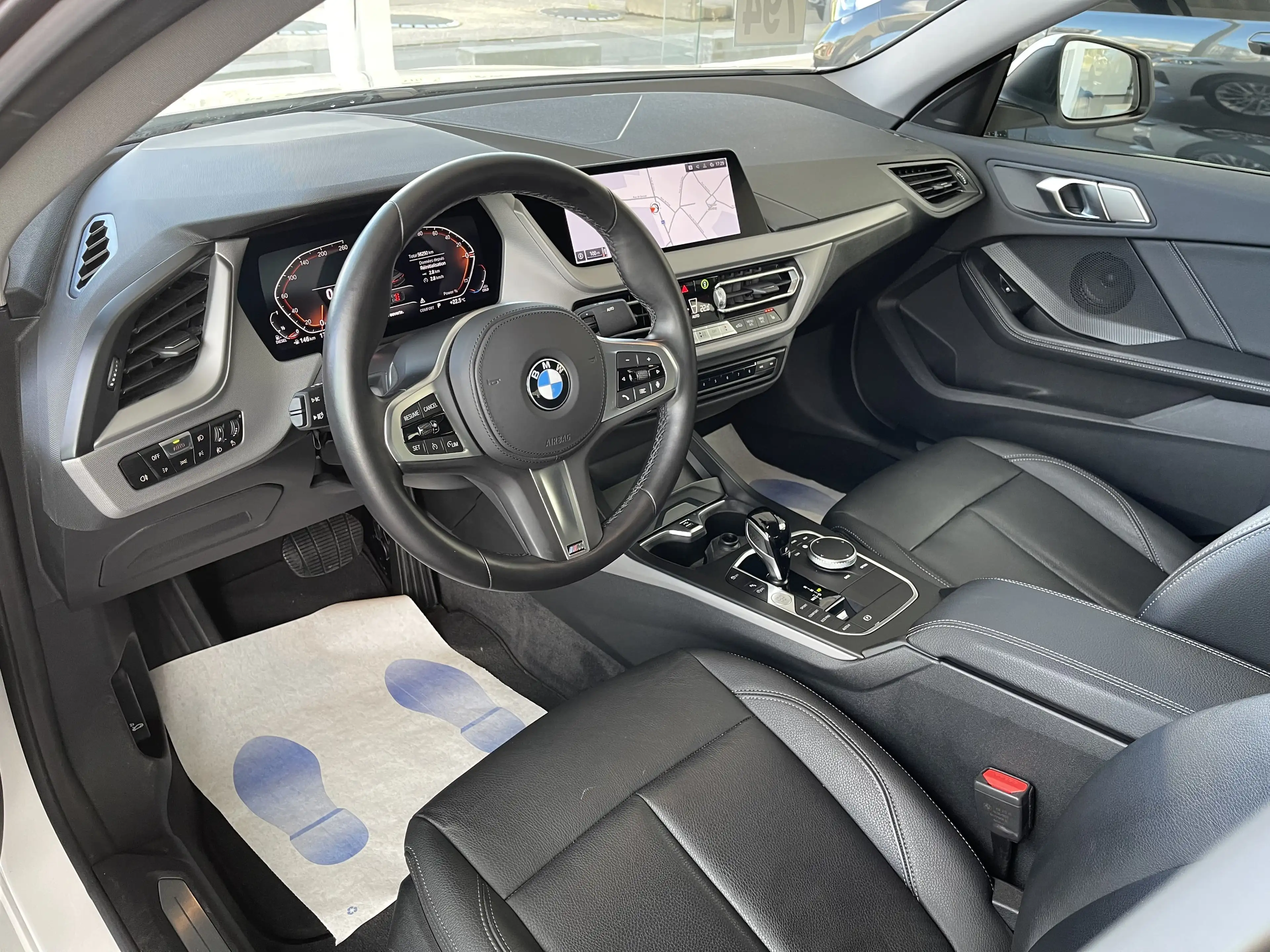 BMW 216 GC dA *** GARANTIE + LED + CUIR + COCKPIT + GPS PRO *** — photo 11