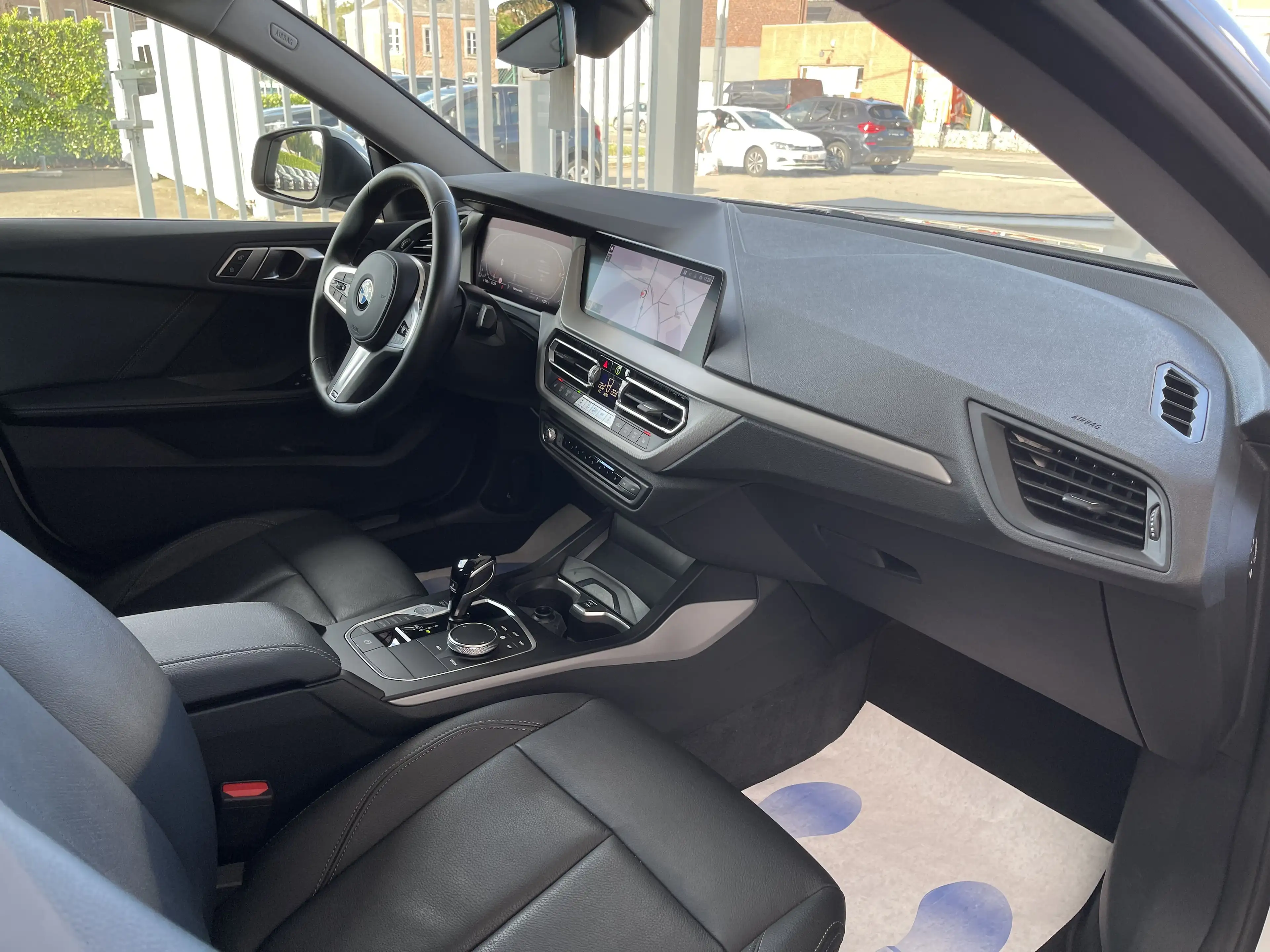 BMW 216 GC dA *** GARANTIE + LED + CUIR + COCKPIT + GPS PRO *** — photo 9