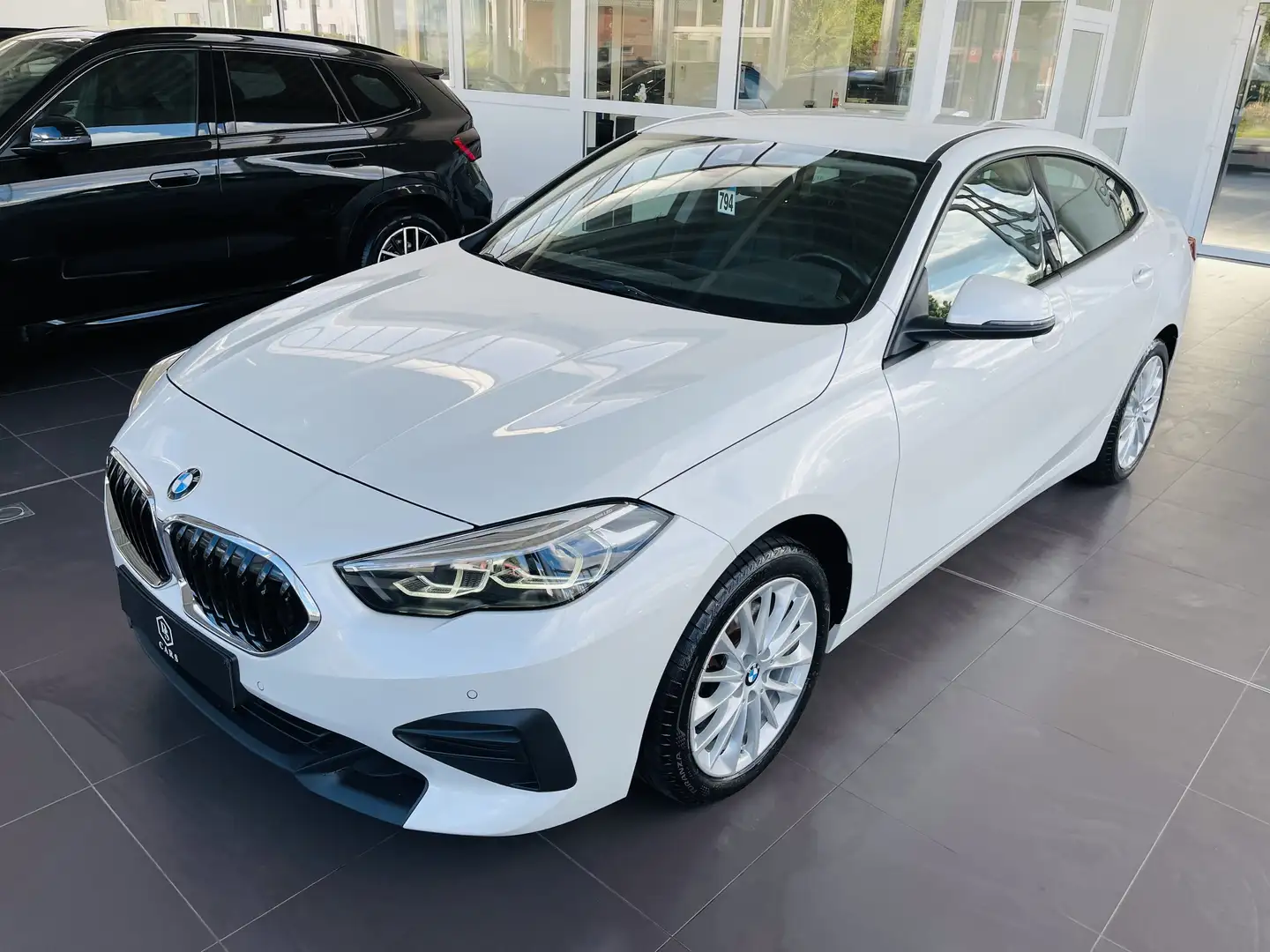 BMW 216 GC dA *** GARANTIE + LED + CUIR + COCKPIT + GPS PRO *** Weiß - 2