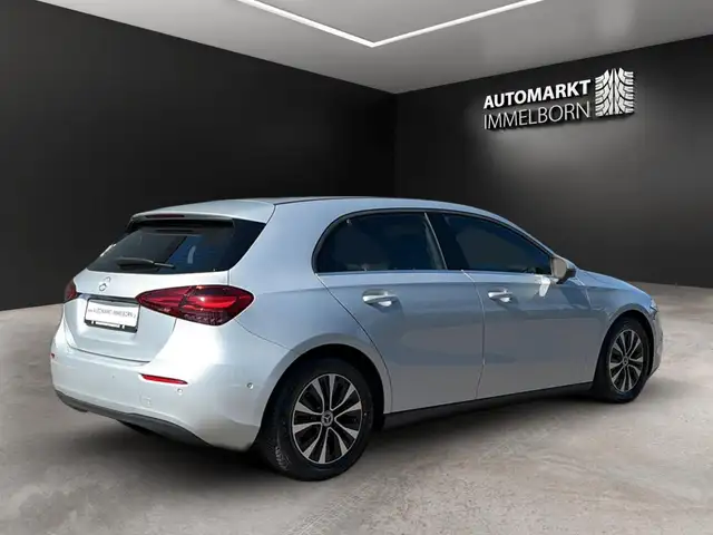 Mercedes-Benz A-Class view 8