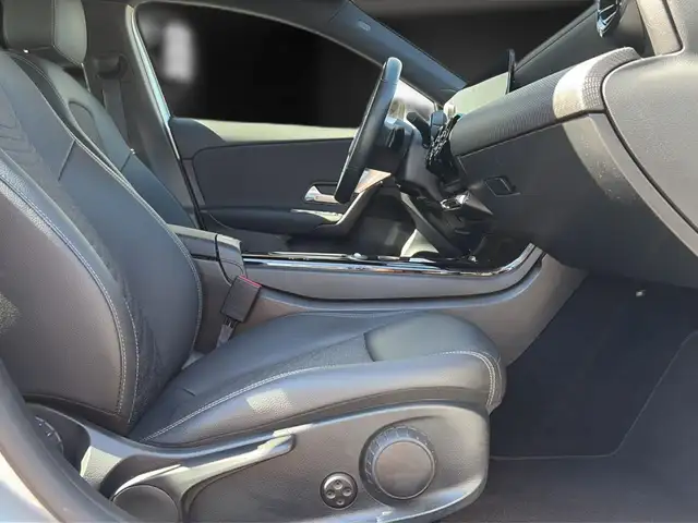 Mercedes-Benz A-Class view 14