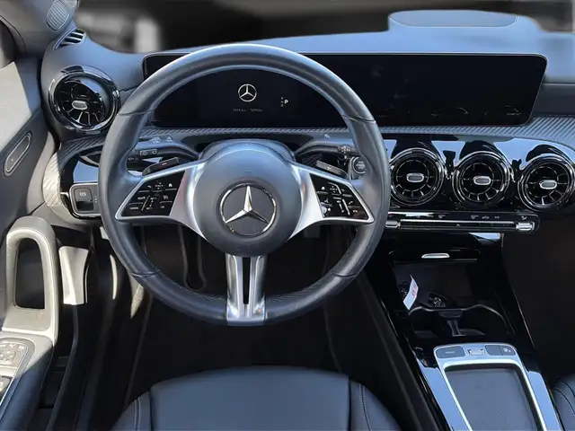 Mercedes-Benz A-Class view 15