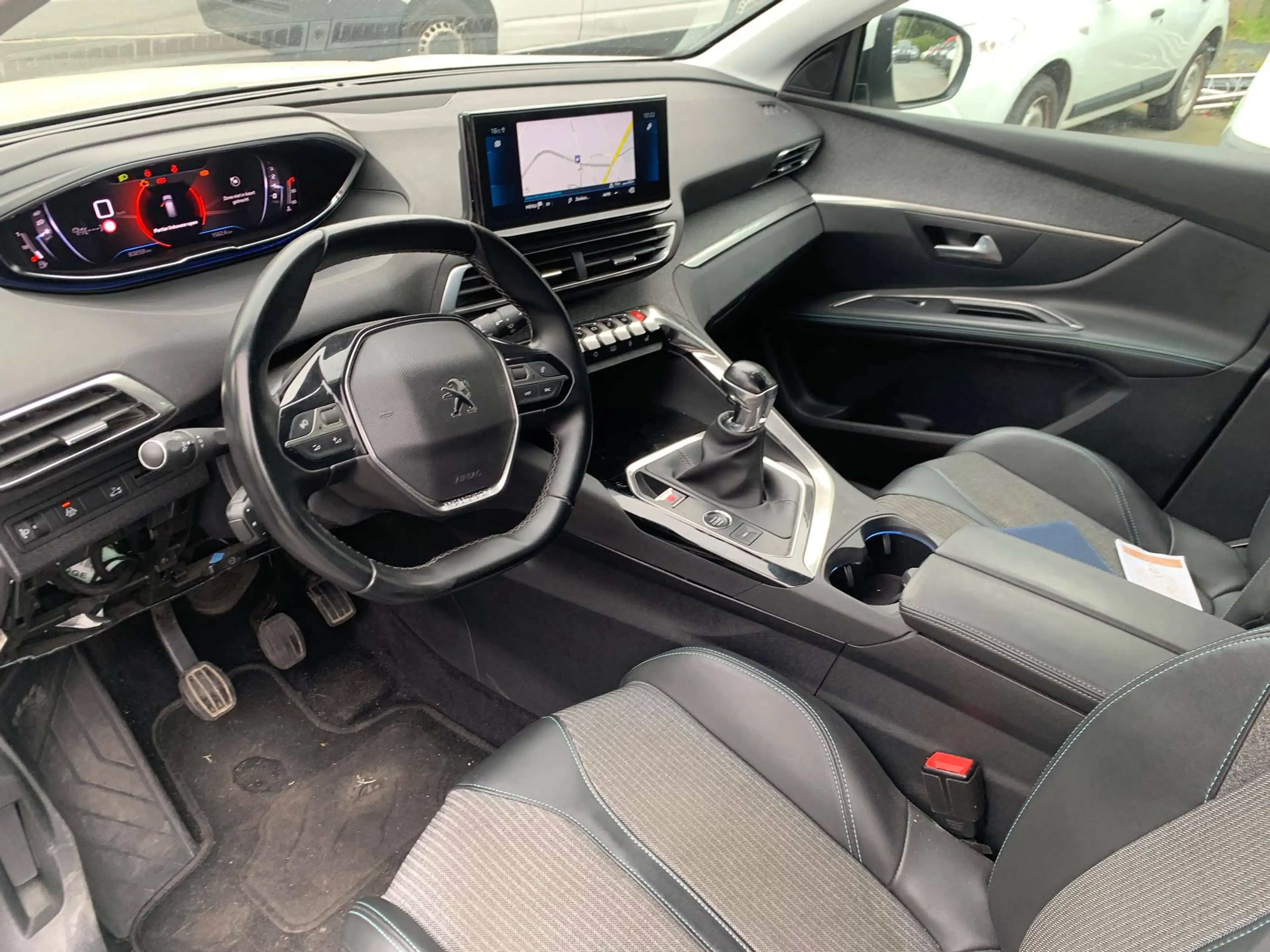 Peugeot 5008 5008 1.2/////** export*** — photo 5