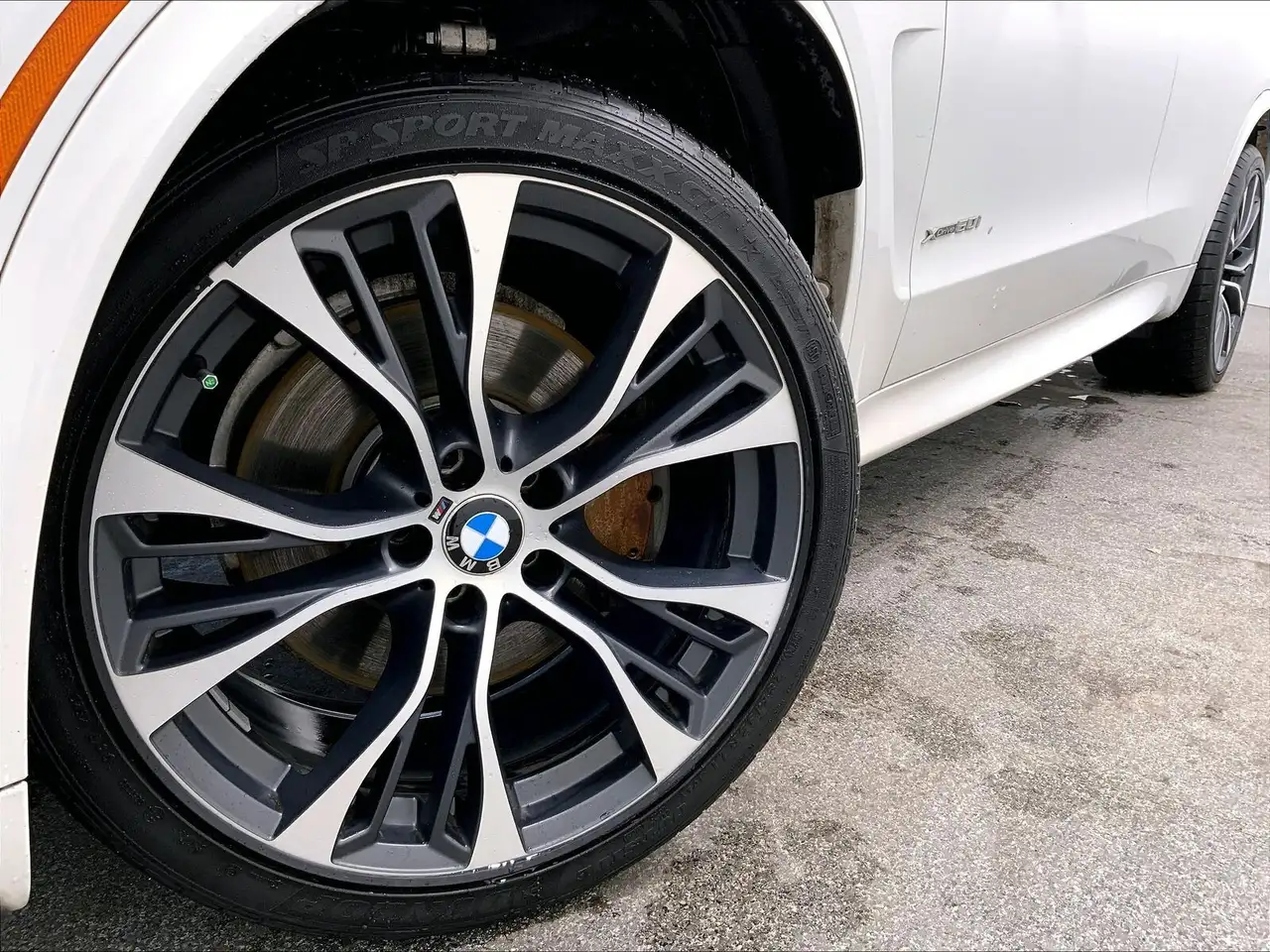 BMW X5 снимка BMW X5
