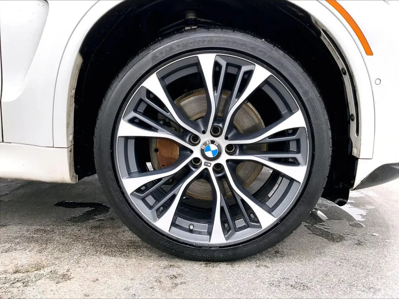 BMW X5 снимка BMW X5
