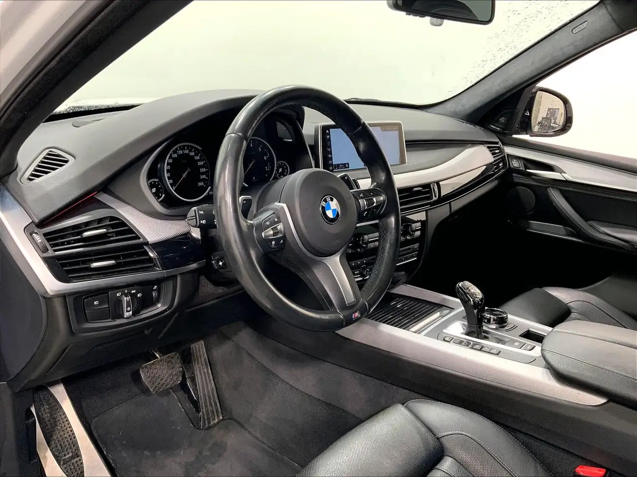 BMW X5 снимка BMW X5