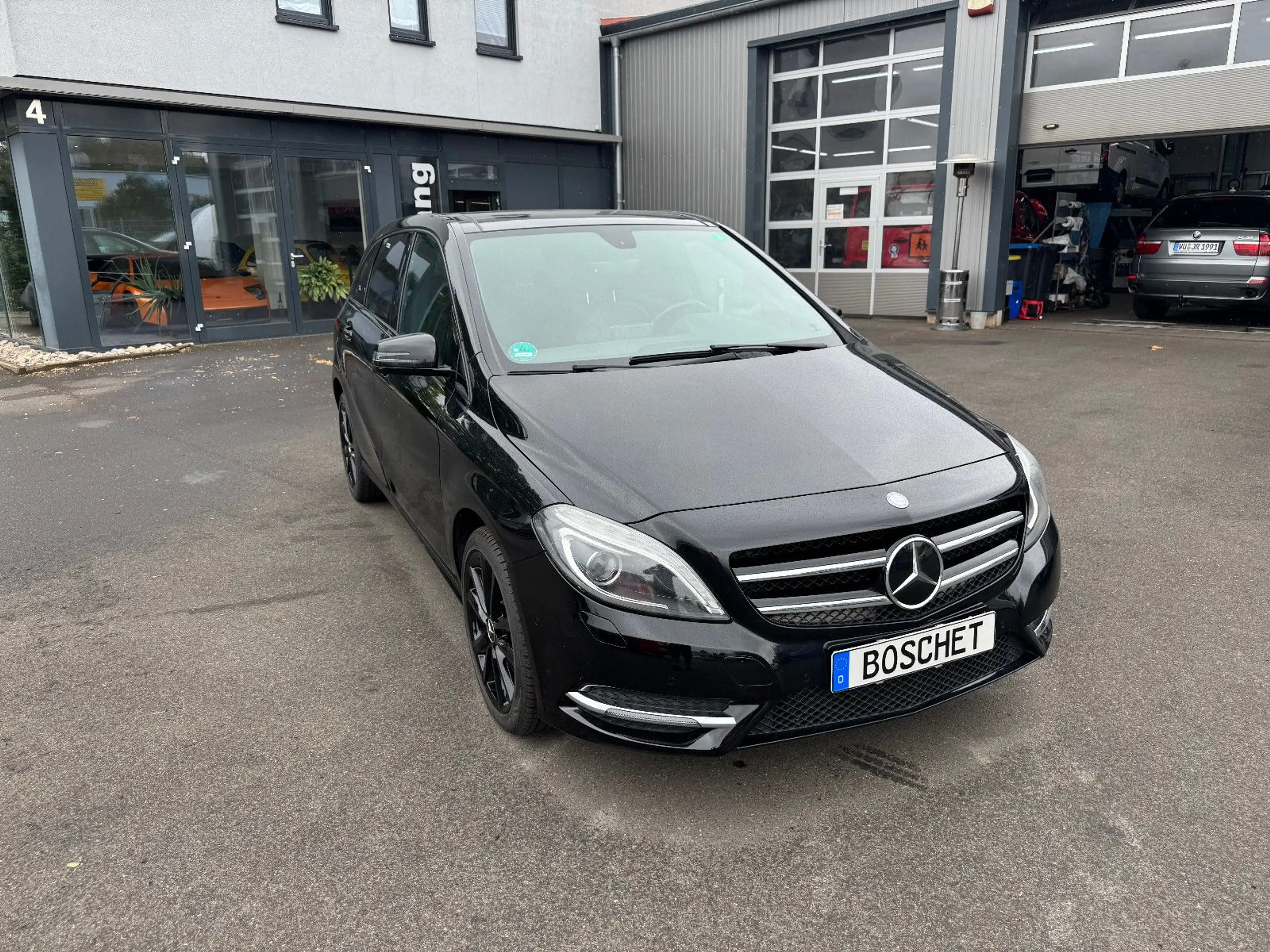 Mercedes-Benz B 250 B250