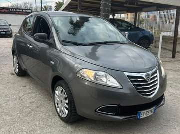 Ypsilon 1.2 8v Platinum s