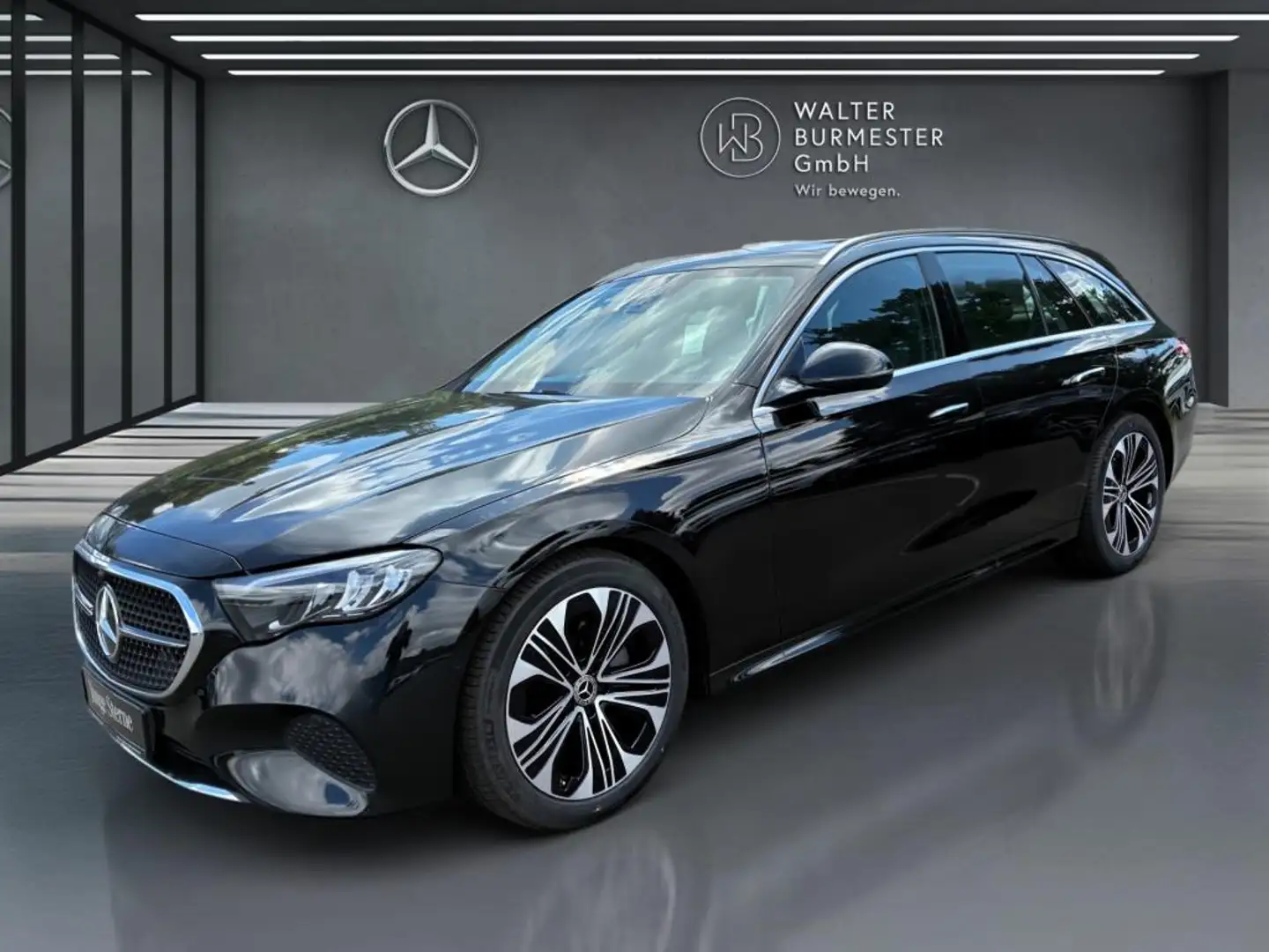 Mercedes-Benz E 220 d T Avantgarde+PANO+AHK+KAMERA+Ambiente+ Schwarz - 2