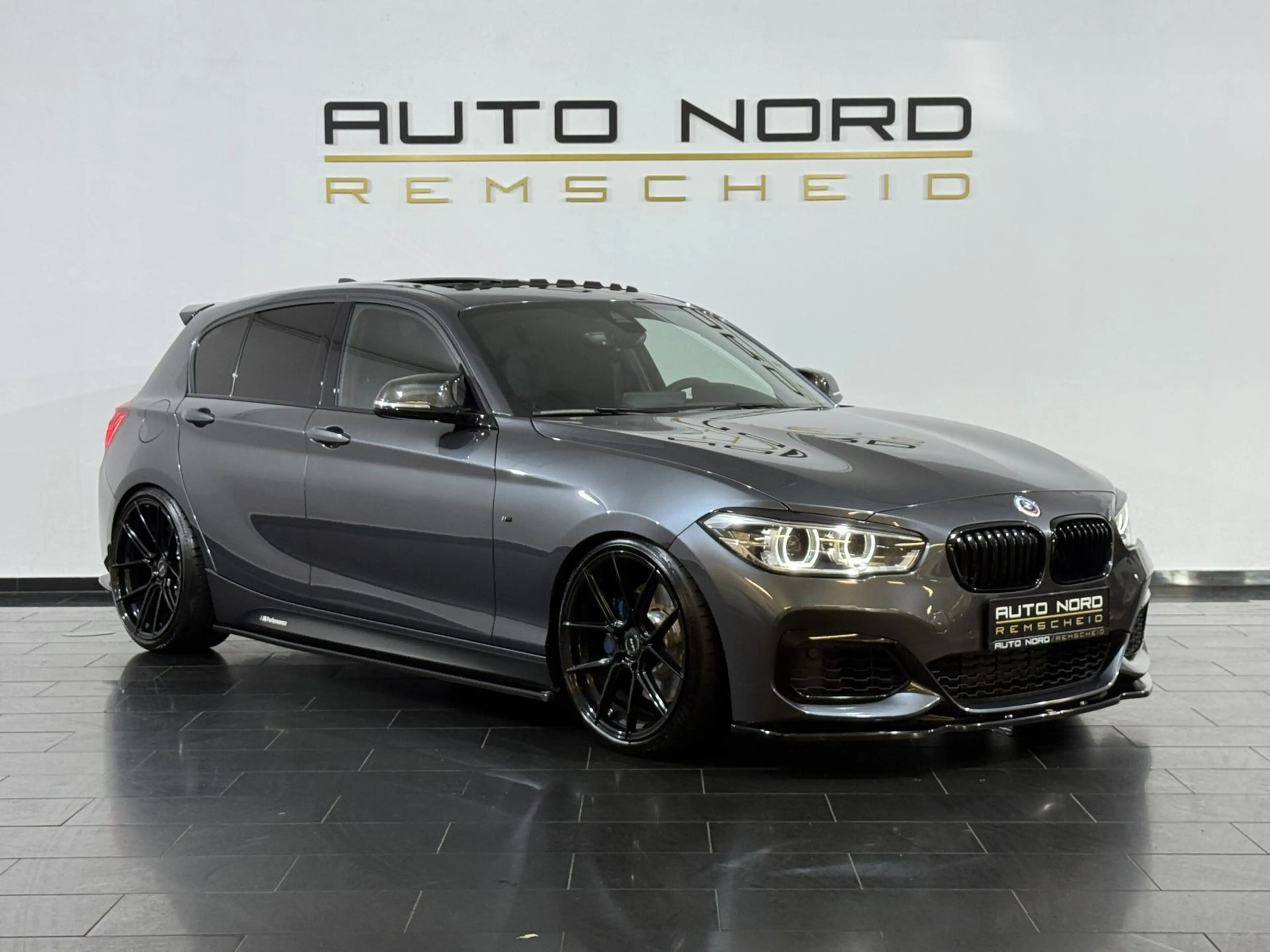 BMW 140 xDrive*S.Dach*Leder*LED*Kamera*KeyGo*o.OPF — photo 3