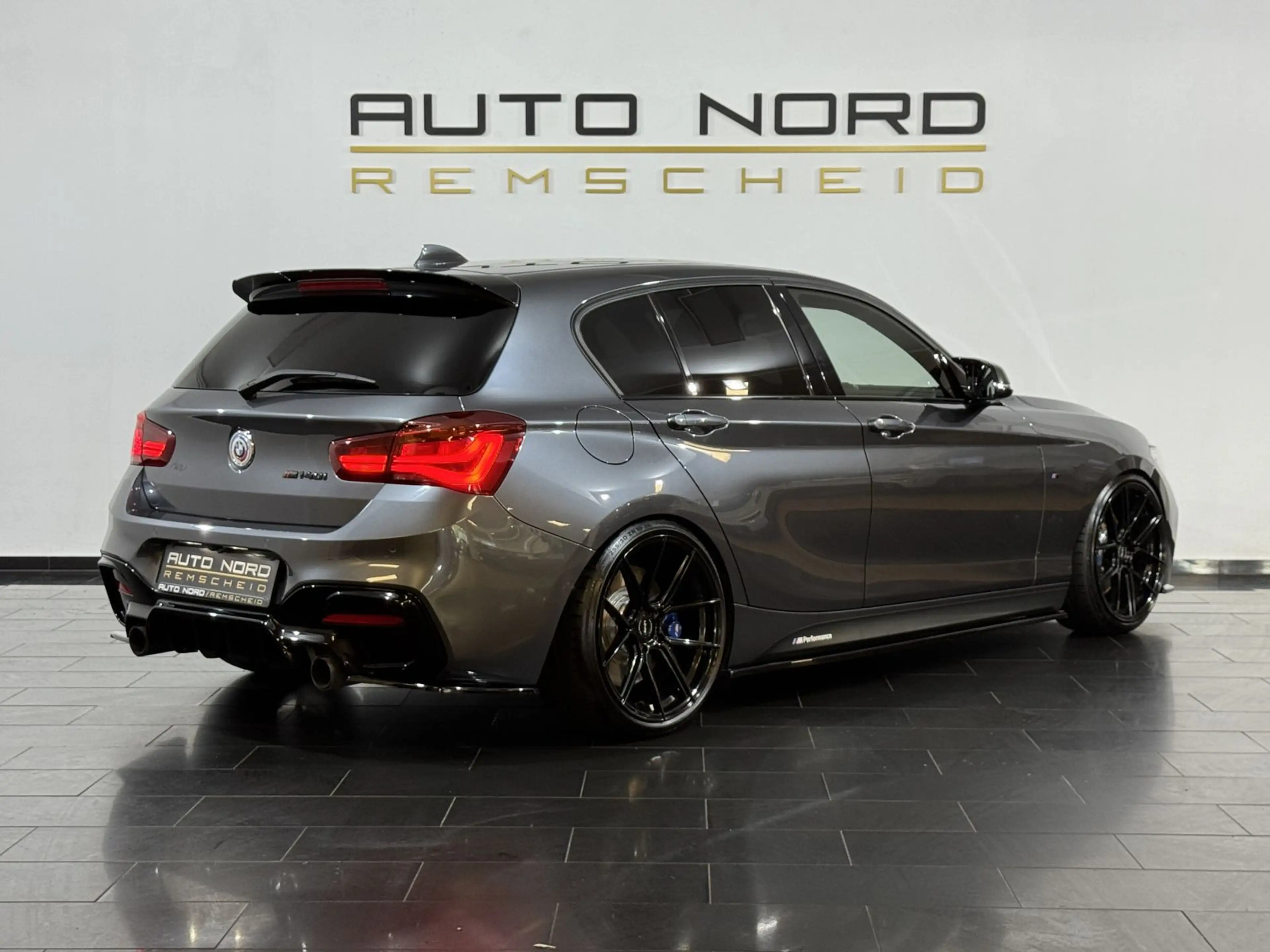 BMW 140 xDrive*S.Dach*Leder*LED*Kamera*KeyGo*o.OPF — photo 8