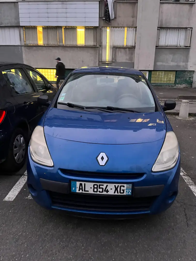 Renault Clio 1.5 dCi 105 eco2 FAP Exception 2 Bleu - 2