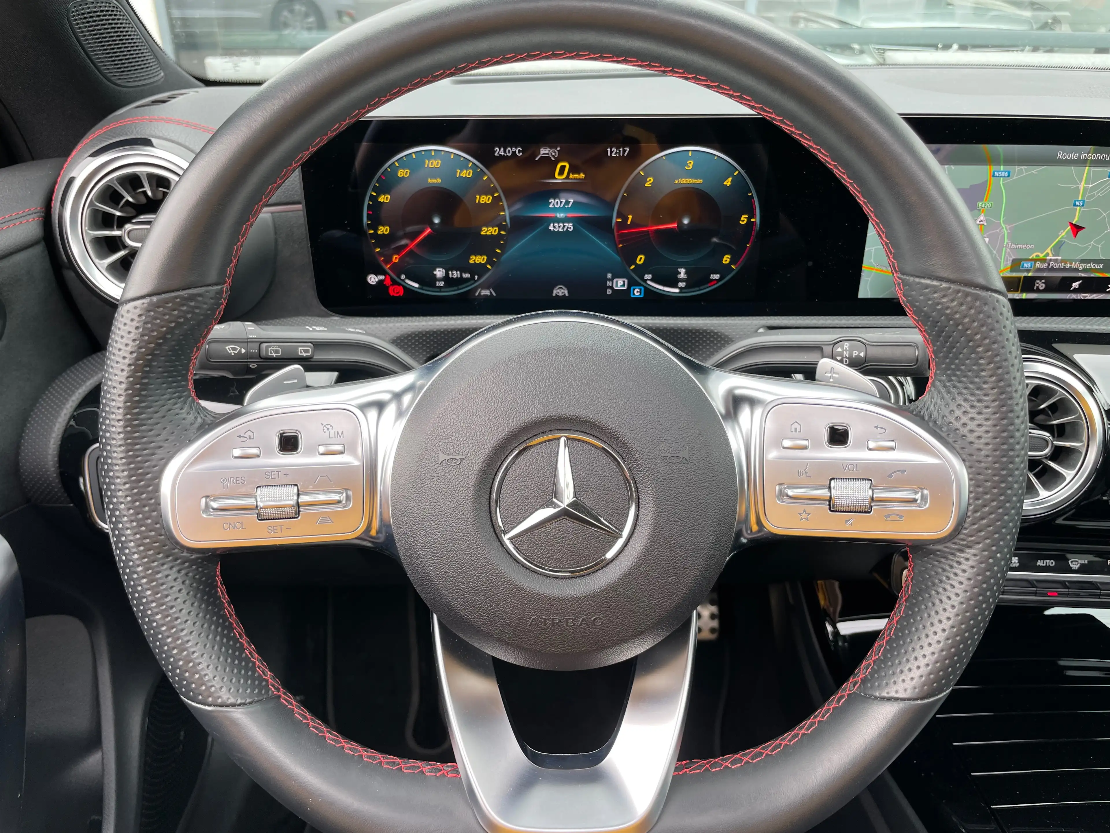 Mercedes-Benz CLA 220 d 4-Matic AMG PANO CAM360 HEADUP AMBIANCE JA19 — photo 15