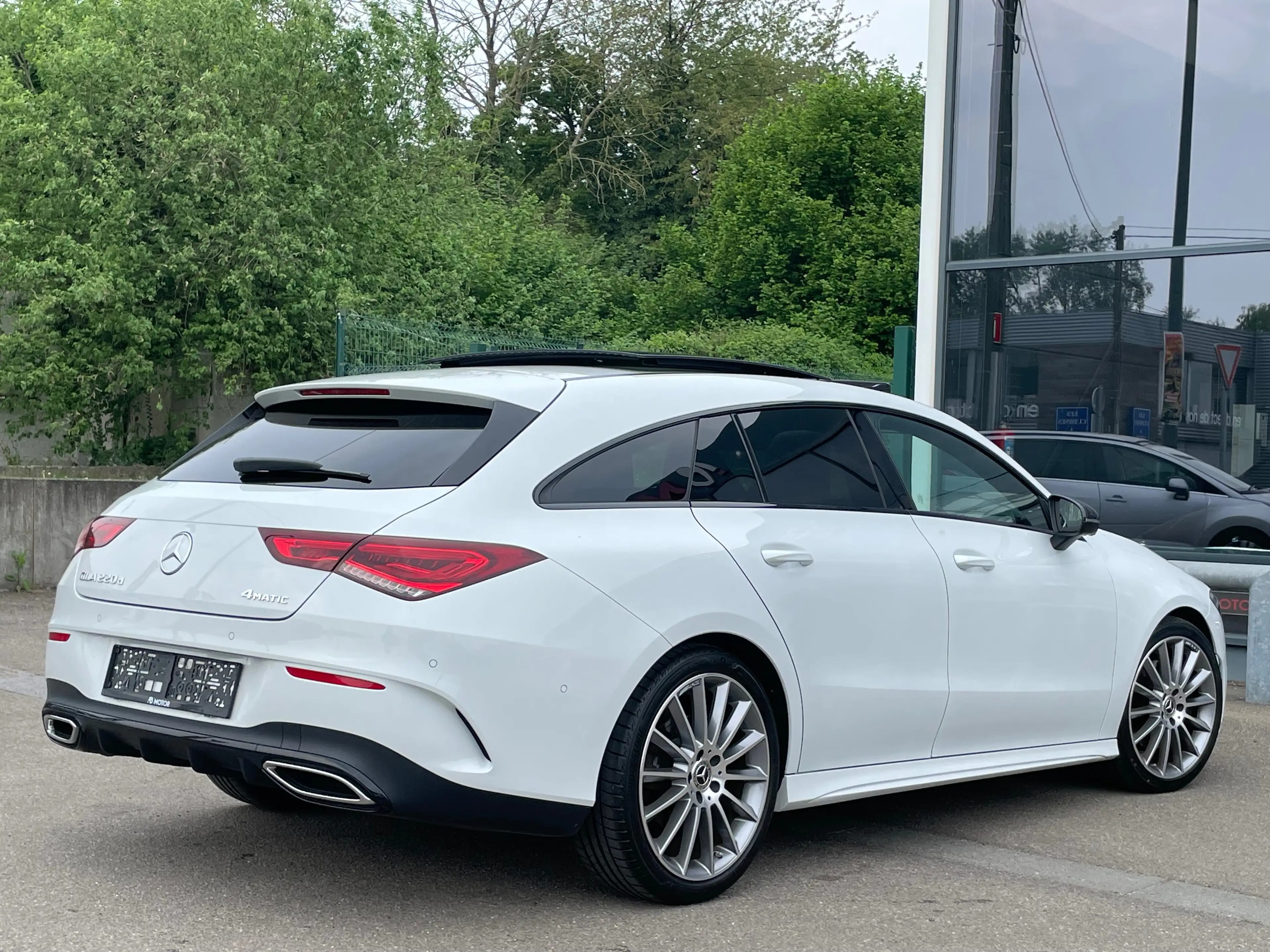 Mercedes-Benz CLA 220 d 4-Matic AMG PANO CAM360 HEADUP AMBIANCE JA19 — photo 6