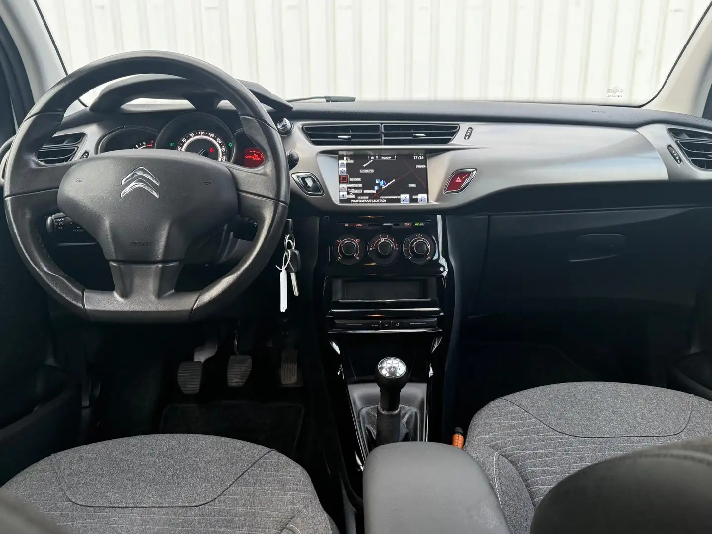 Citroen C3 1.2 PureTech Selection 1e eigenaar,Airco,Navi,Appl White - 2