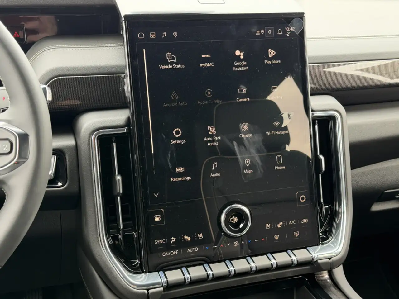 GMC Yukon снимка GMC Yukon