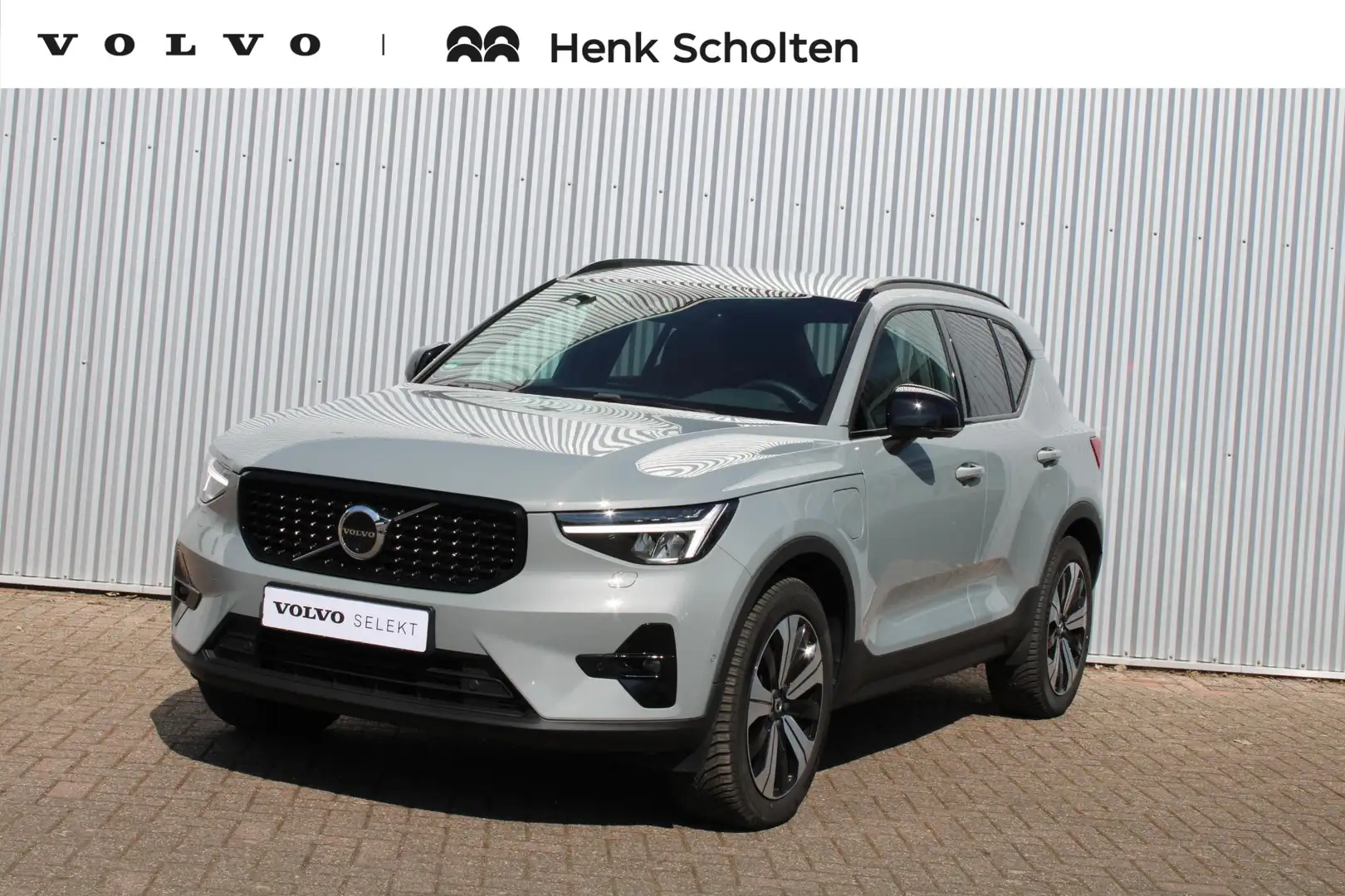 Volvo XC40 T5 Automaat Plug-in hybrid Plus Dark, Gris - 1
