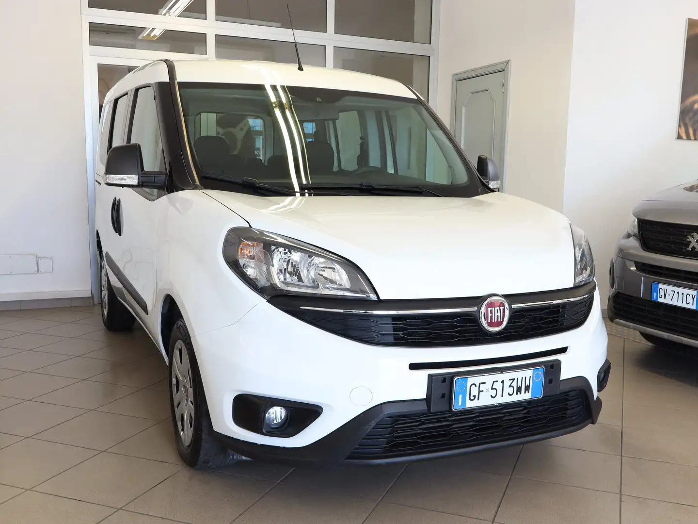 Fiat Doblo CARGO COMBI 1.6 MJET 105 CV LOUNGE N1 Bianco - 2