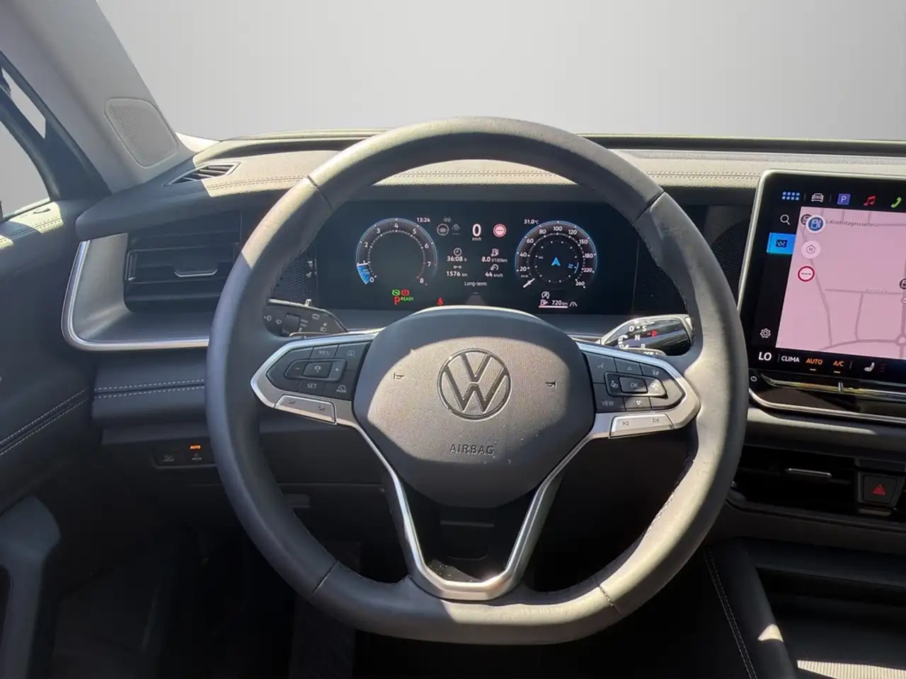 Volkswagen Tayron 1.5 eTSI Life *AHK*MATRIX*ACC*7-SITZER*360°* 12