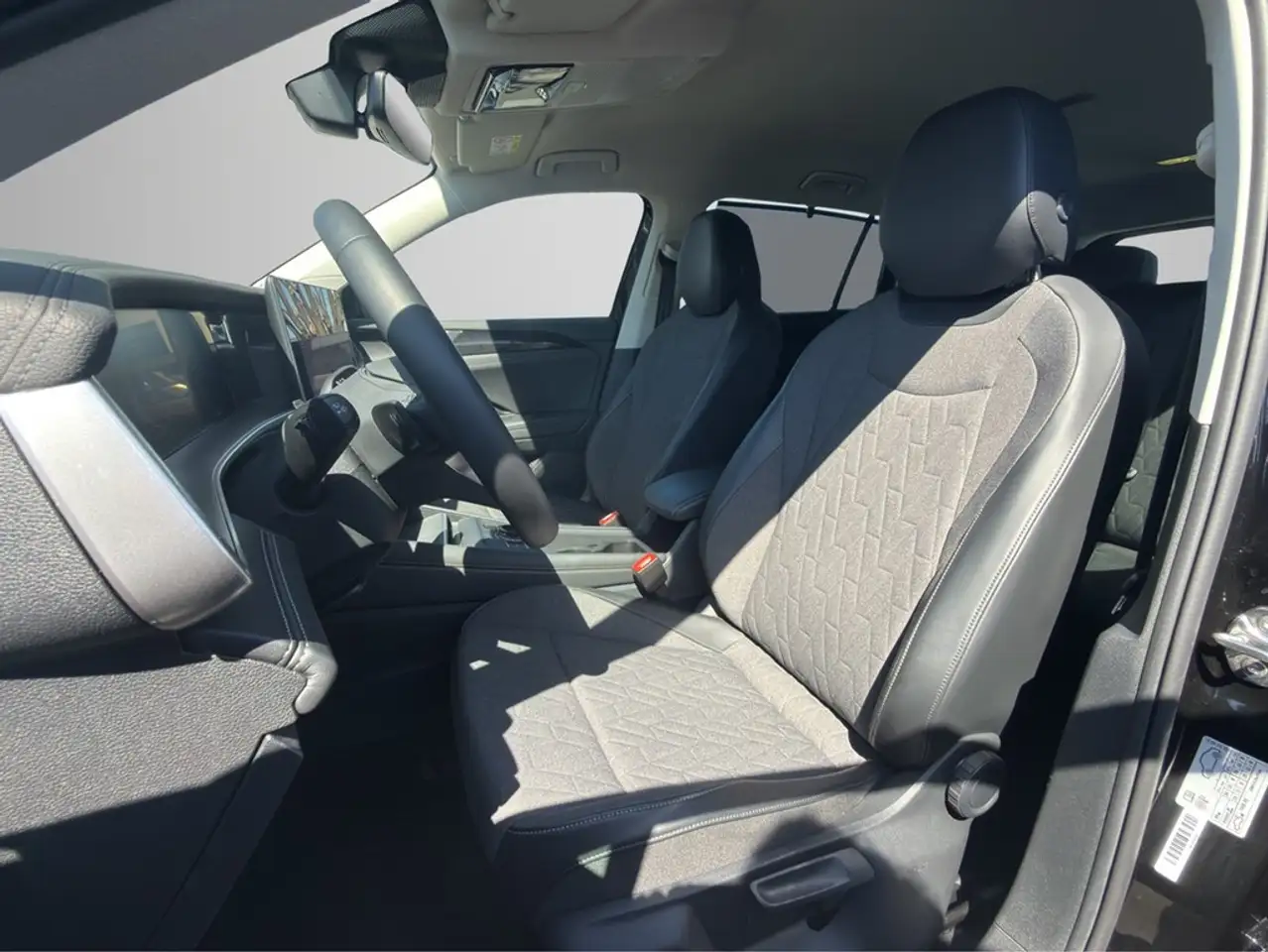 Volkswagen Tayron 1.5 eTSI Life *AHK*MATRIX*ACC*7-SITZER*360°* 7