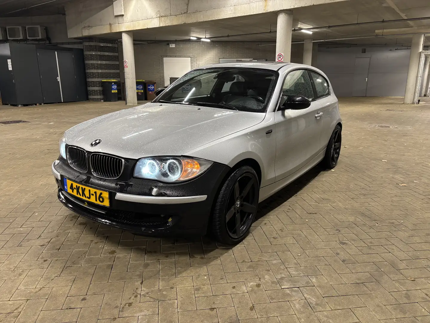 BMW 118 118d Business Line (ketting gebroken) Grey - 2