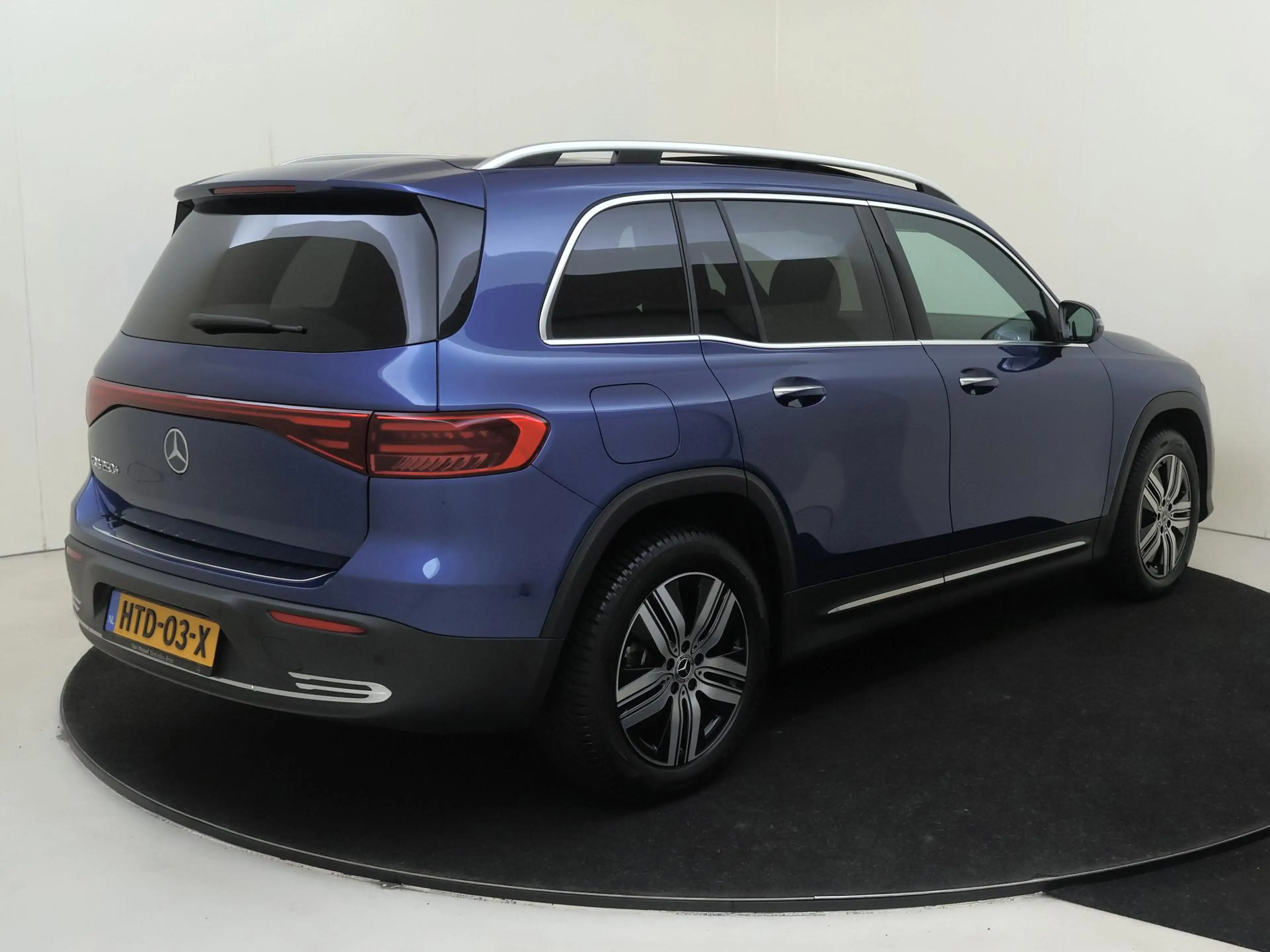 Mercedes-Benz EQB 250 250+ Luxury Line LIMITED 71 kWh Premium Pakket /Pa — photo 2