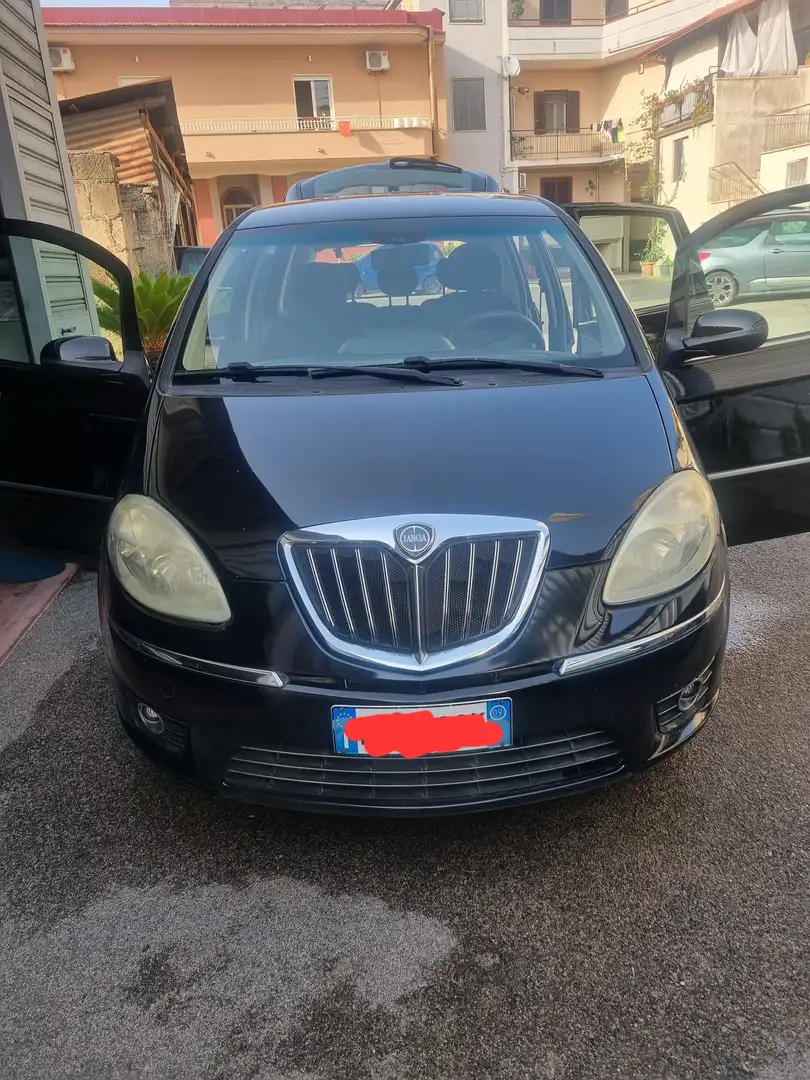 Lancia MUSA Musa 1.4 8v Diva (argento) ecochic Gpl Чорний - 1