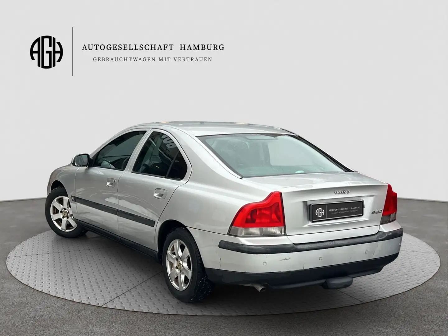 Volvo S60 2.4 Comfort*Autom.*Zahnriemen Neu*3900€Rchng Silber - 2