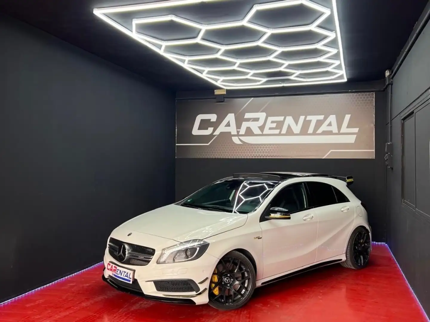 Mercedes-Benz A 45 AMG 4Matic 7G-DCT Blanc - 1