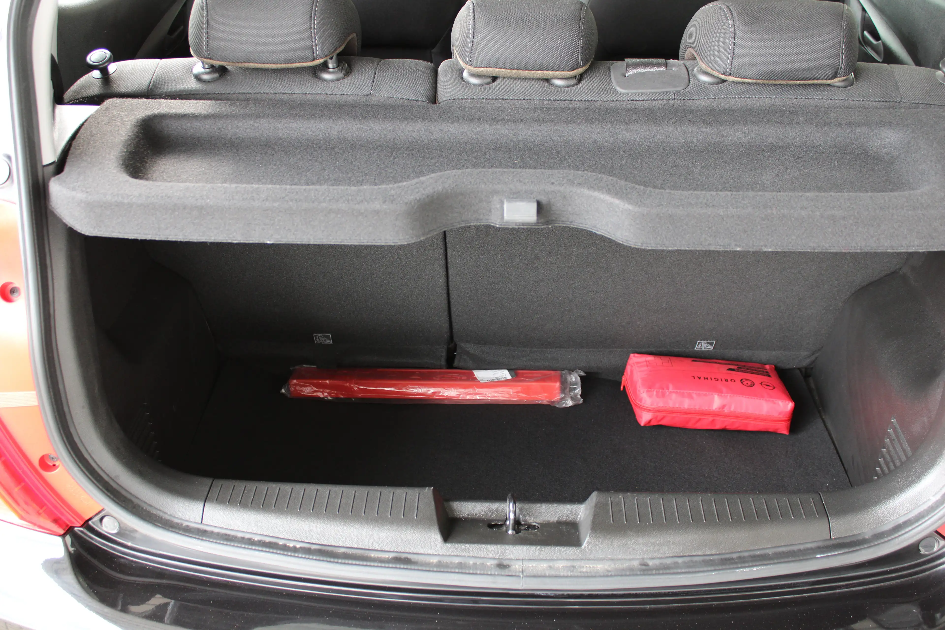 Opel Karl 1.0 ecoFLEX 120 Jaar Edition | Bluetooth | Cruise — photo 38